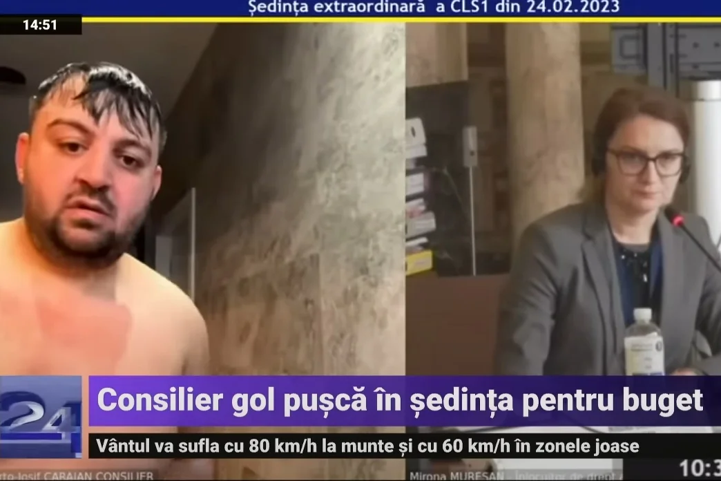 Radny z Rumunii zapomniał wyłączyć kamerkę.