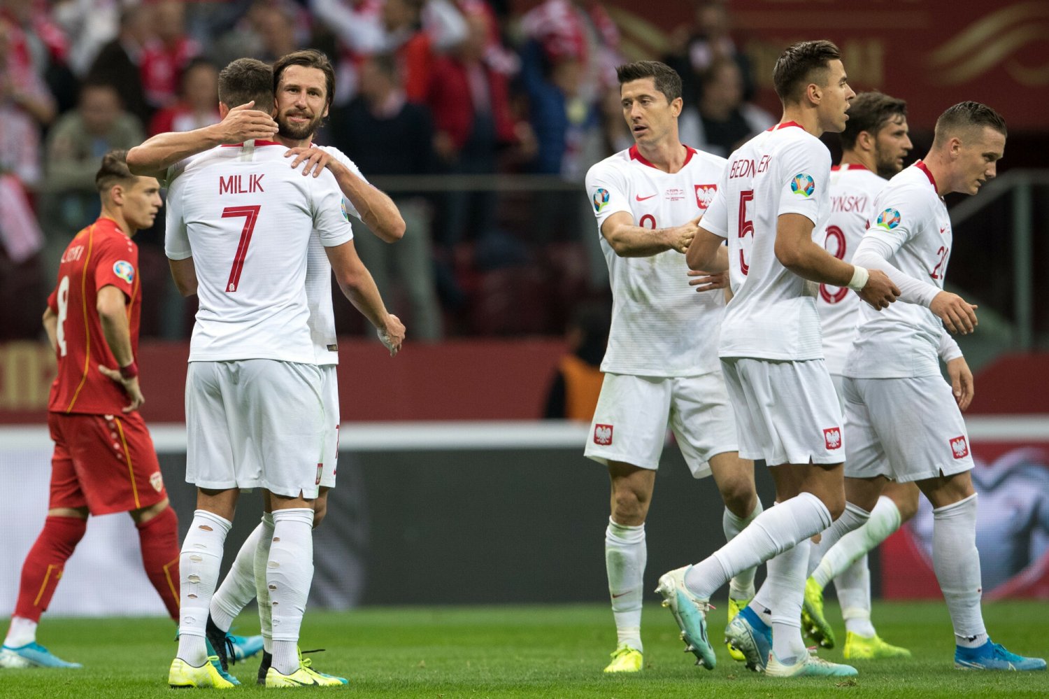 Trzy wielkie nazwiska w walce o fotel trenera Polaków. Możliwy jest sensacyjny zwrot