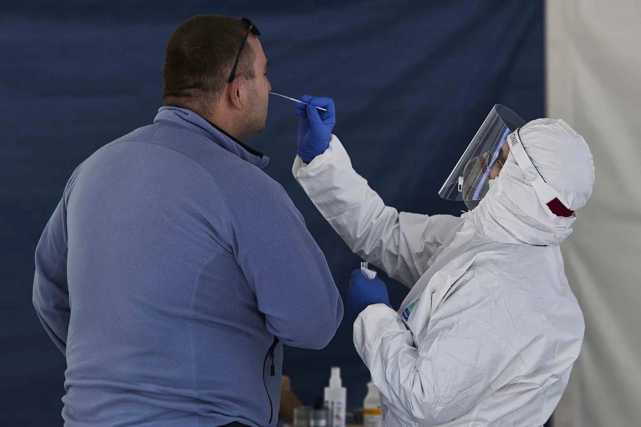 Czwarta fala koronawirusa w Niemczech. Wprowadzono surowsze restrykcje.