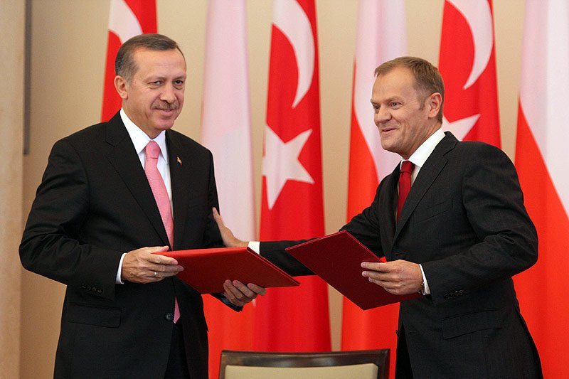 Recep Tayyip Erdogan i Donald Tusk. Nowy prezydent Turcji ma świetny kontakt z polskimi władzami.