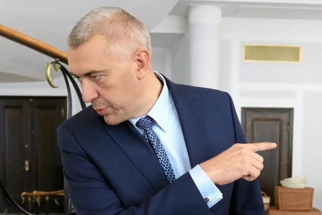 Roman Giertych poinformował, że jego klient rozważa sprzedaż długów Jarosława Kaczyńskiego i spółki Srebrna.