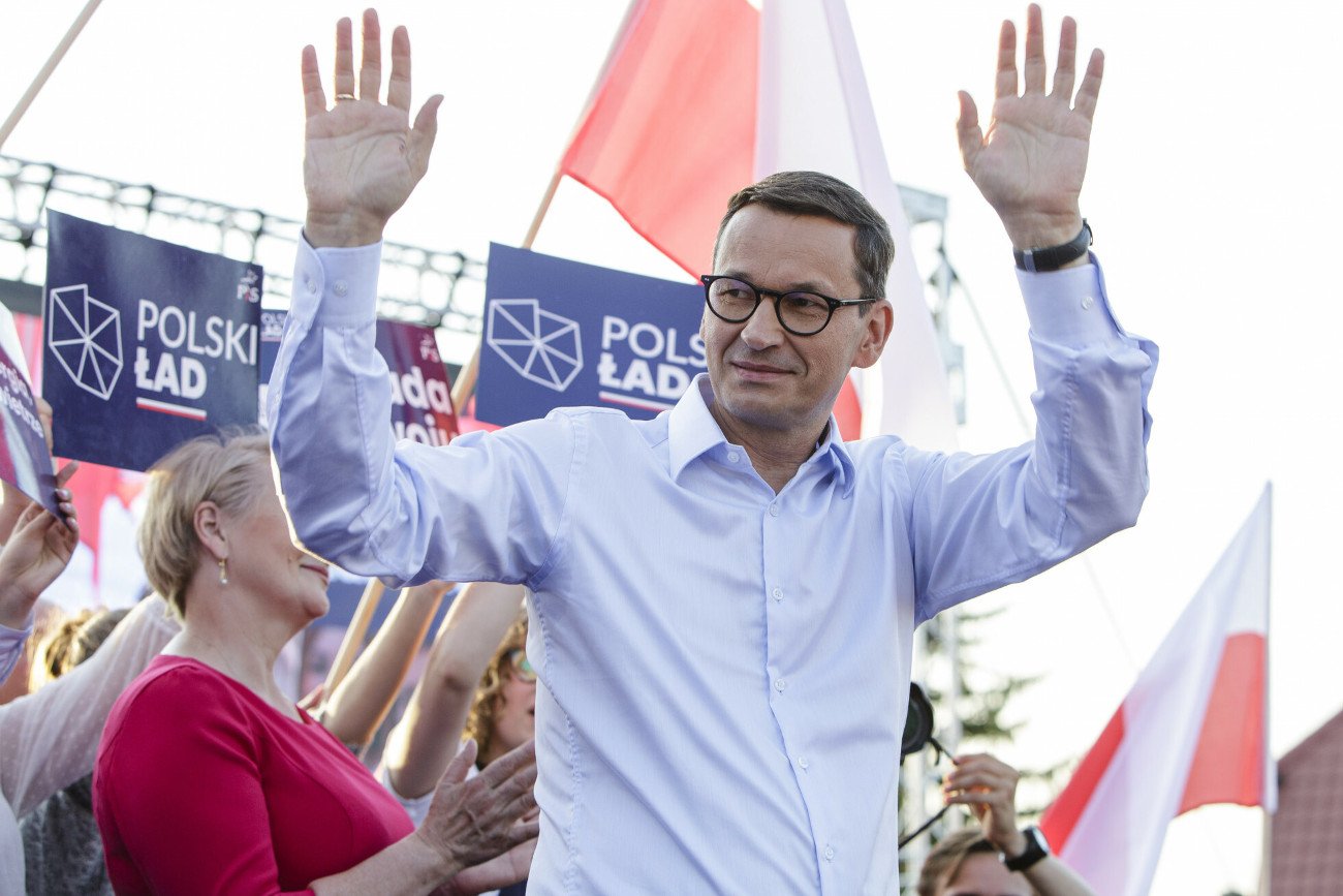 Premier Mateusz Morawiecki promując Polski Ład mówił m.in, że "to jest nasz bilet do życia na poziomie Zachodu, ale według polskich zasad".
