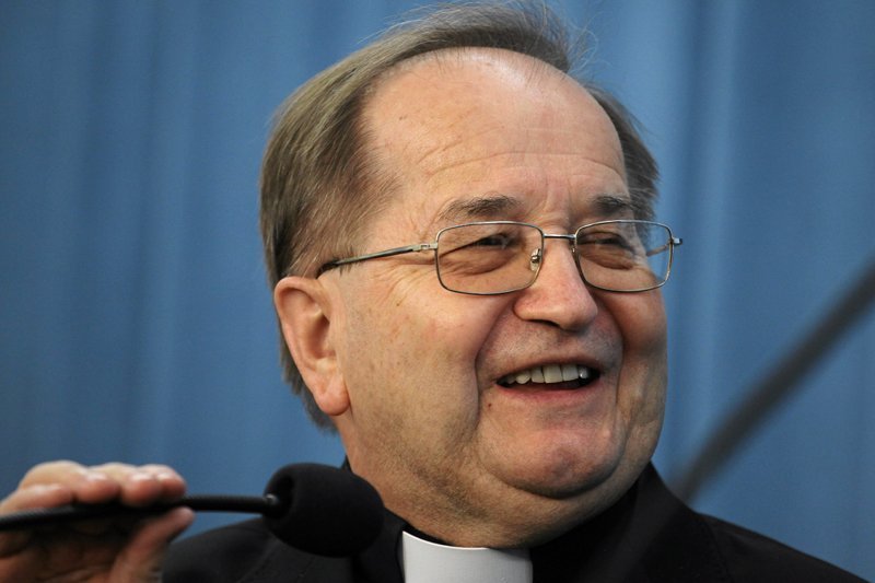 Pieniądze z fundacji wesprą szkołę ojca Tadeusza Rydzyka.