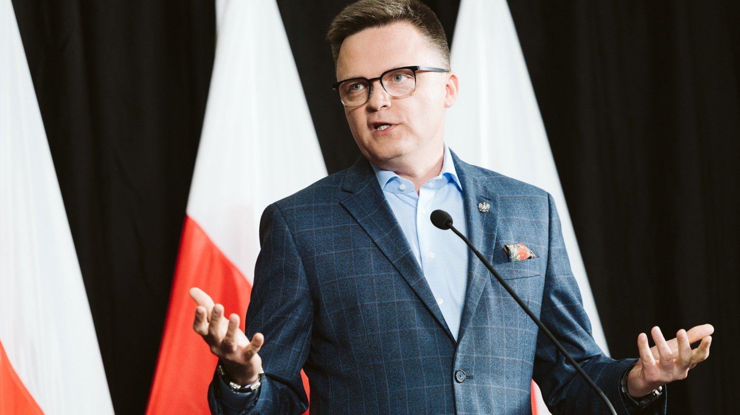 Hołownia reaguje na doniesienia o nocnym spotkaniu z PiS. Oświadczenie
