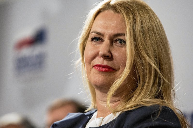 Zdaniem Elżbiety Łukacijewskiej, aby PO nie odnotowała kolejnej porażki, konieczna jest zmiana lidera.