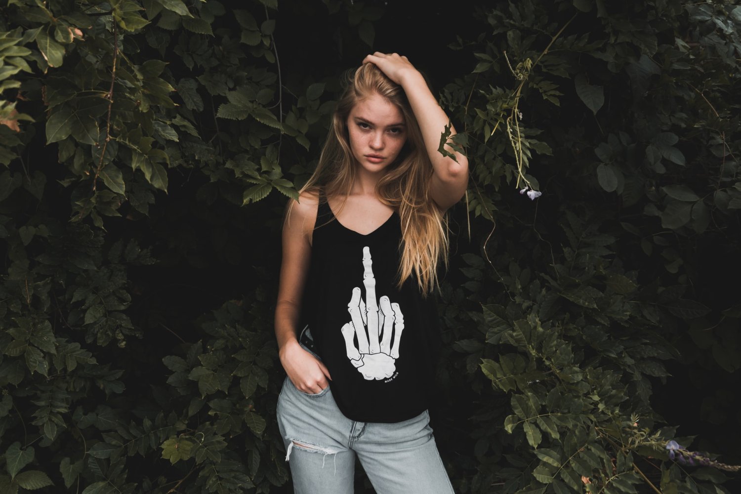 Gest parlamentarny wykonany w parlamentu stronę.