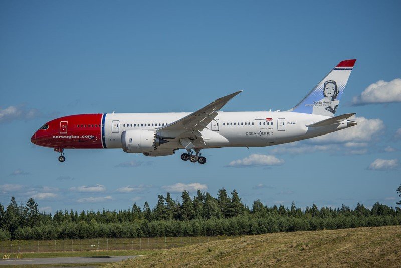 Boeing 787 w barwach linii Norwegian.
