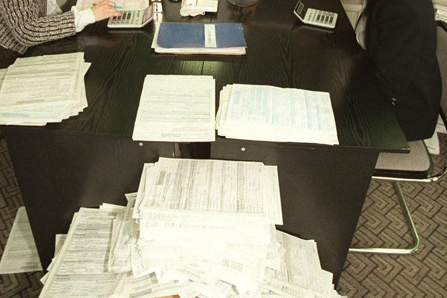 Zbyt duża biurokracja stoi na drodze polskiej przedsiębiorczości