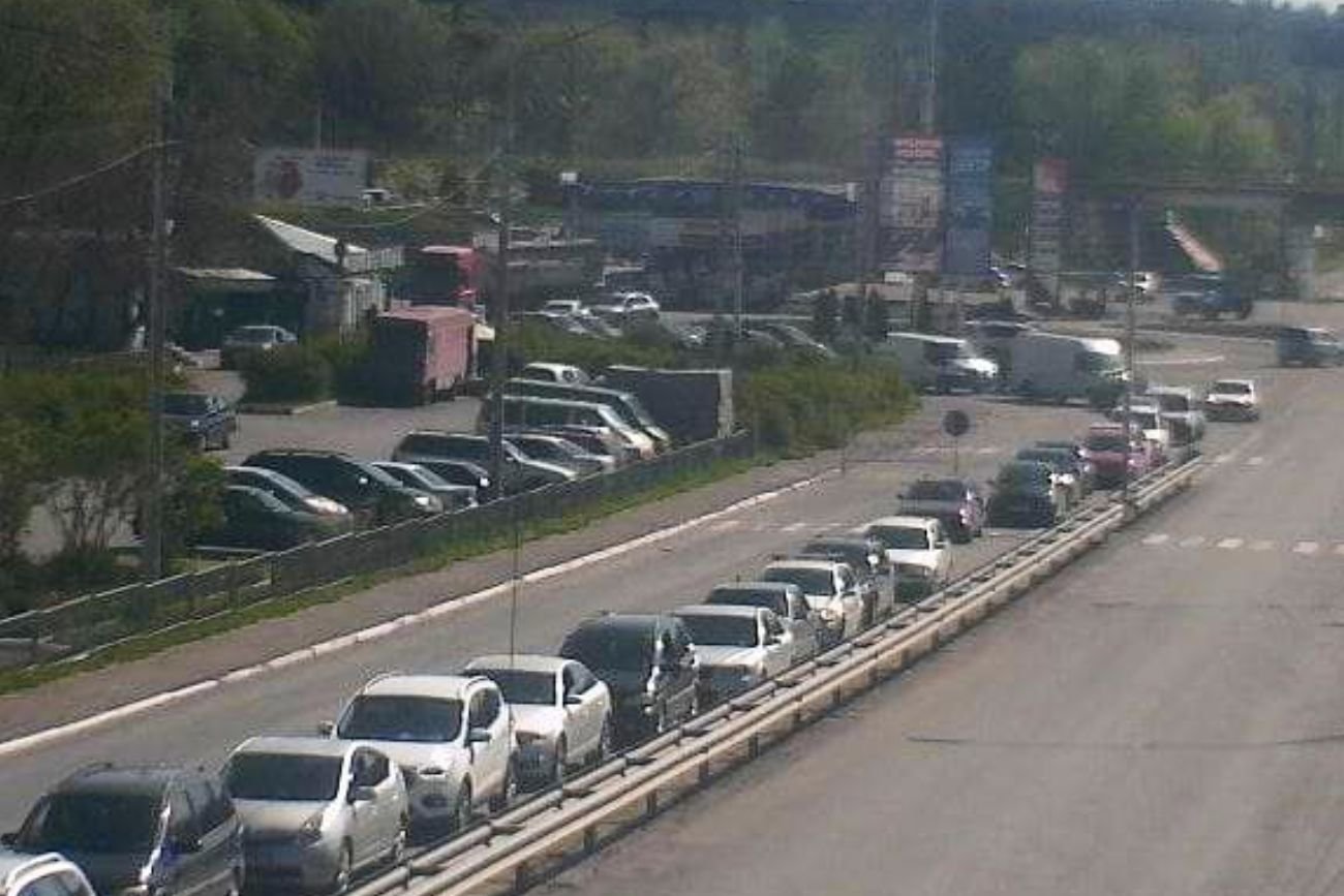 Naddniestrze. Kolejki na granicy.