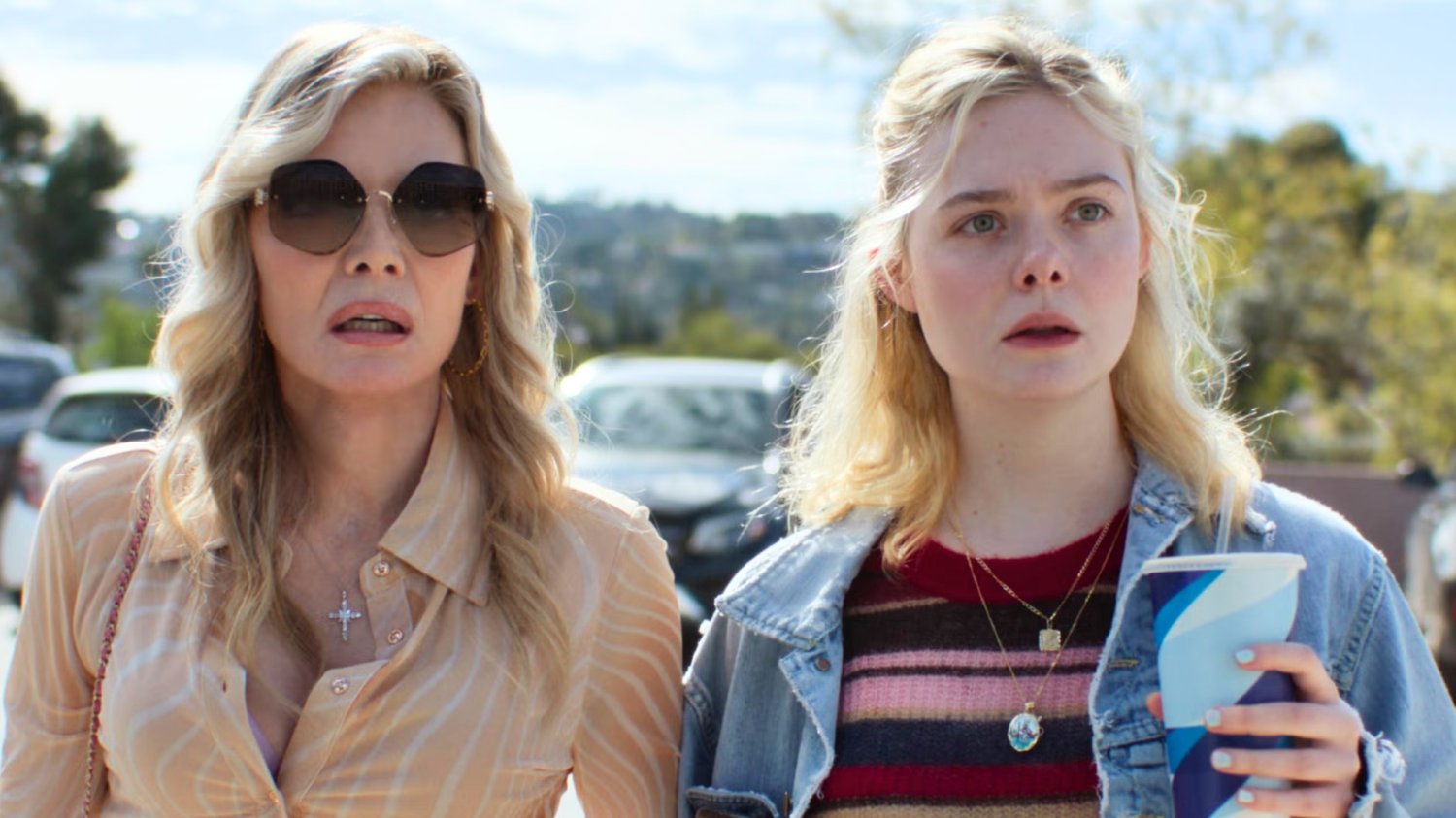 Michelle Pfeiffer i Elle Fanning w serialu "Margo jest spłukana"