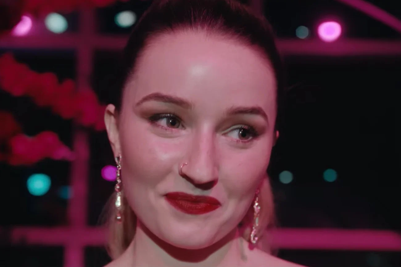 Ten serial Netfliksa oparty jest na faktach. W tle skandal, który zszokował świat O czym jest 'Ocet jabłkowy'? Serial Netflix oparty jest na faktach