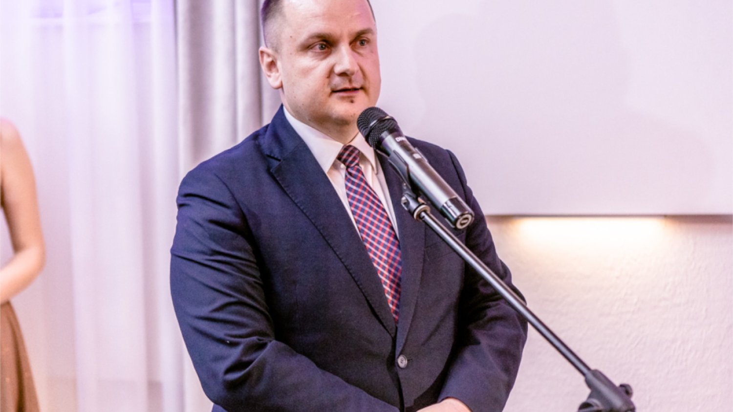 Czy Tomasz Jachymek, burmistrz Zelowa i polityk PiS, brał udział w mafijnej imprezie w Zakopanem? Tomasz Jachymek burmistrz Zelowa