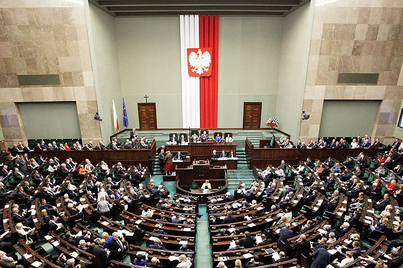Prezydenta Polski powinno wybierać Zgromadzenie Narodowe, a nie wyborcy w głosowaniu powszechnym.