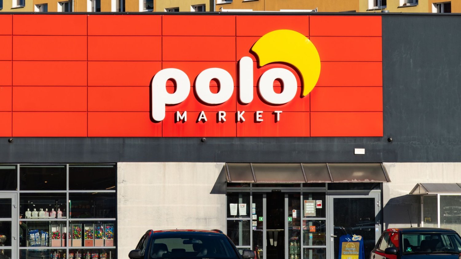 POLOmarket rozdaje kupony. Jak Biedronka i Lidl, ale jest pewien haczyk POLOmarket zorganizował specjalną akcję. Rozdaje kupony.