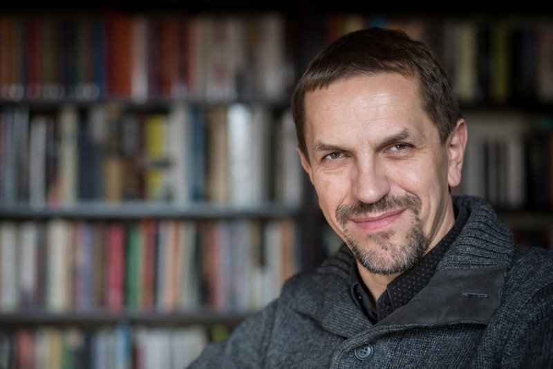 Socjolog dr Jarosław Flis udowadnia, że zwycięstwo Bronisława Komorowskiego wcale nie jest pewne.