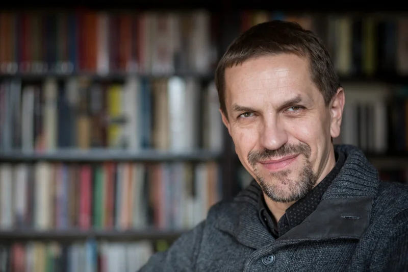 Socjolog dr Jarosław Flis udowadnia, że zwycięstwo Bronisława Komorowskiego wcale nie jest pewne.
