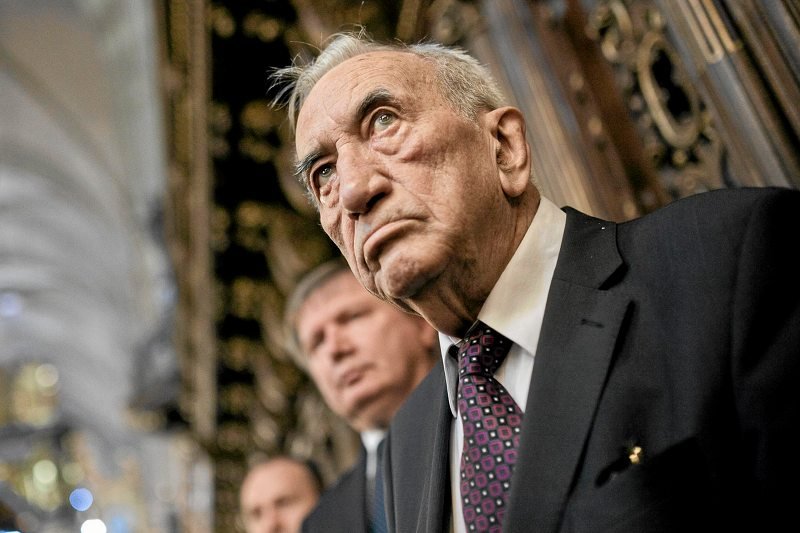 Tadeusz Mazowiecki nie żyje.