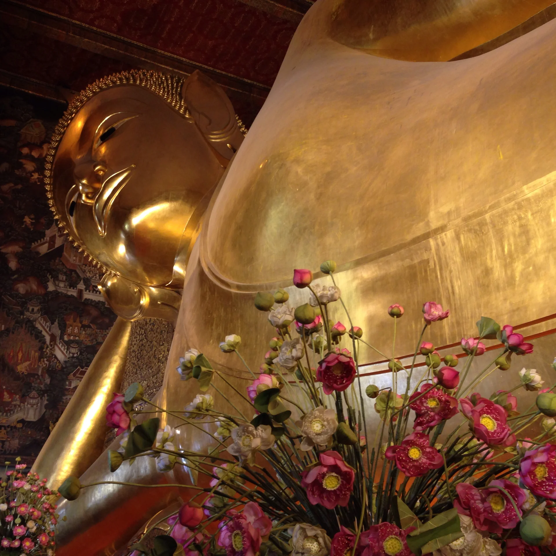 Odpoczywający Budda, Wat Pho. Bangkok/Tajlandia