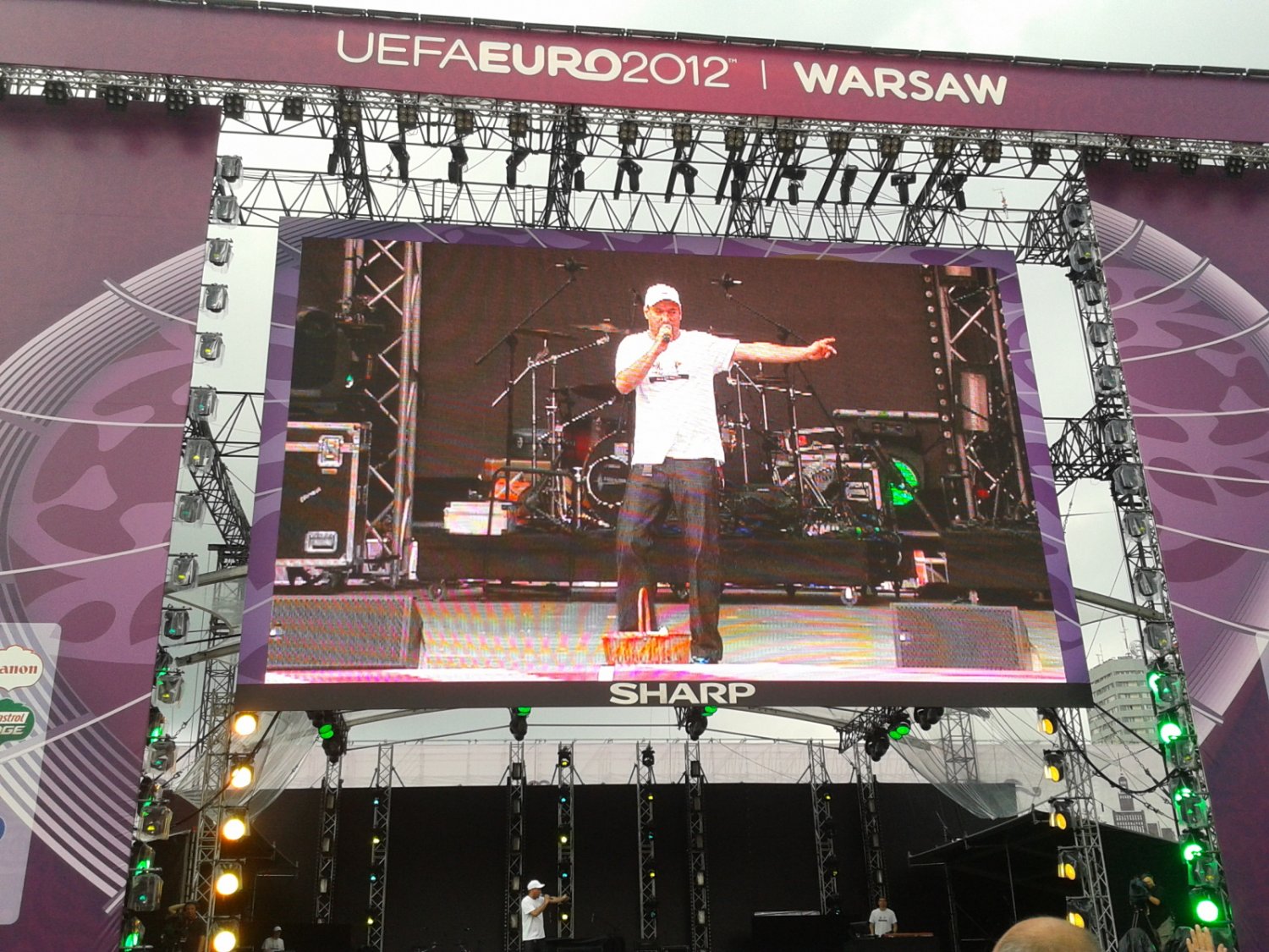 Największy event jaki miałem okazję poprowadzić. Fanzone Warsaw UEFA EURO 2012. W sumie półtora miliona ludzi połączonych świetną zabawą i sportowymi emocjami.