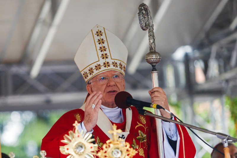 Eliza Michalik: Sądzę, że sytuacja dojrzała do tego, żeby przestać rozmawiać tylko o biskupach i ich skandalicznych wypowiedziach, a zacząć także o polskich katolikach.