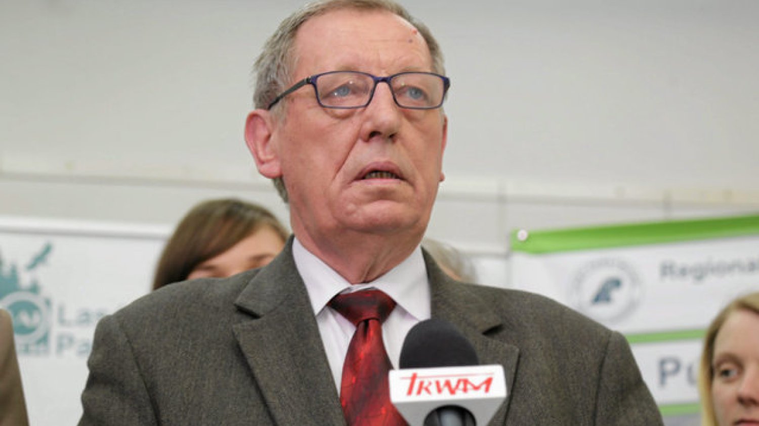 Kim była córka leśnika? Teraz minister Szyszko twierdzi, ze owszem, córką, ale wcale nie leśnika...