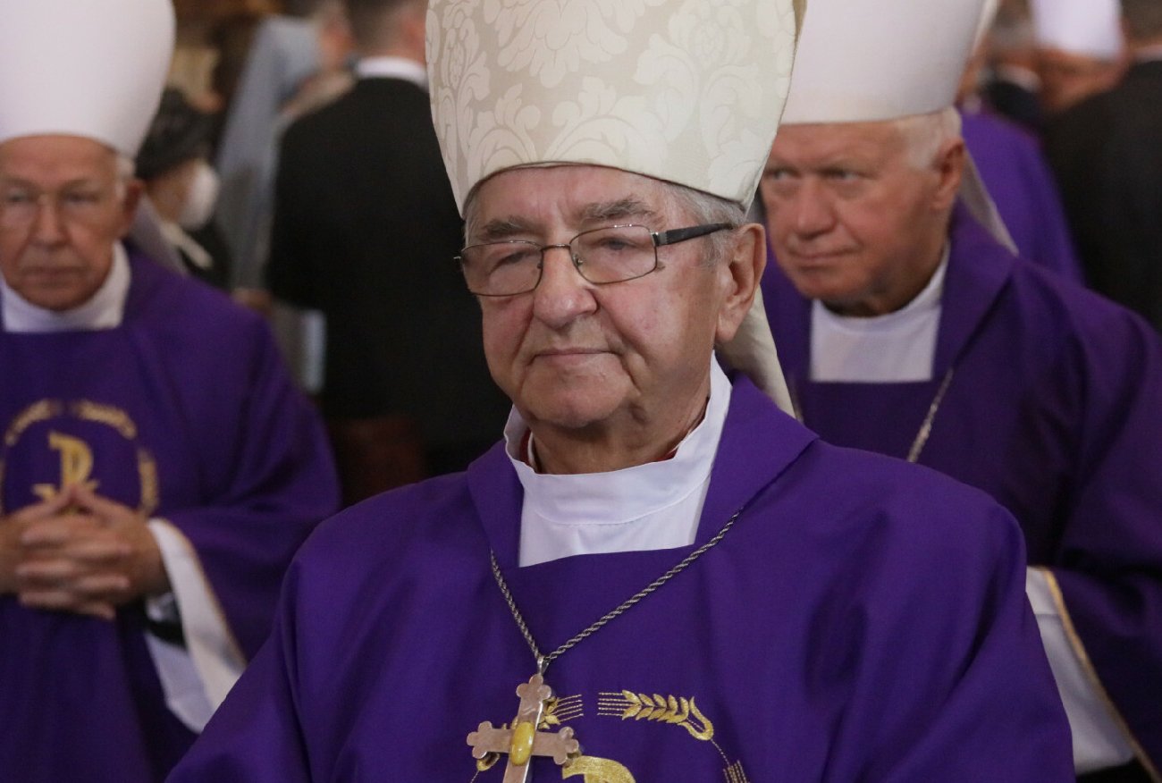 Watykan ukarał go za tuszowanie pedofilii. Abp Głódź koncelebrował mszę.