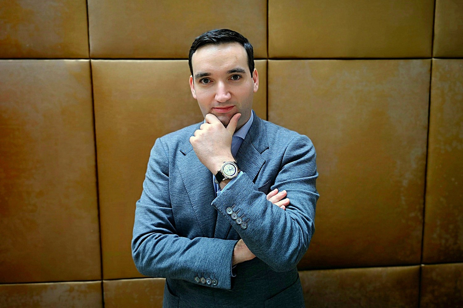 Rémi Maillat, czyli młody wilk w świecie zegarmistrzowstwa z najwyższej półki. Tak, na ręku ma zegarek Krayon Everywhere