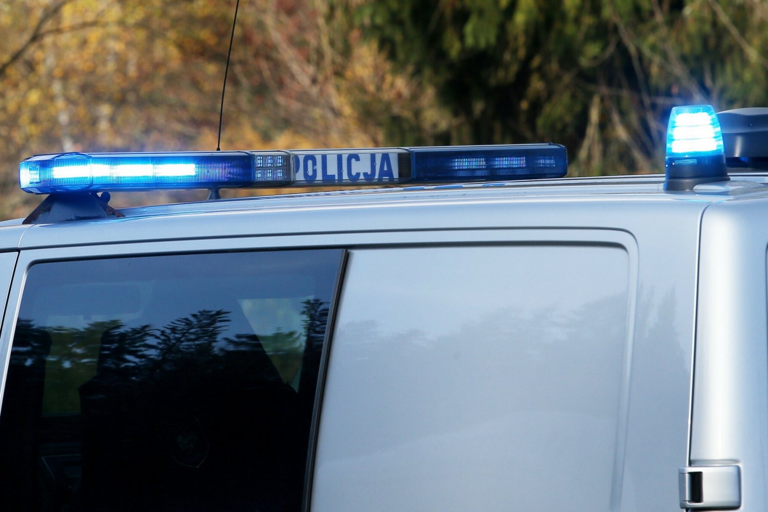 Policja zatrzymała 24-latkę odpowiedzialną za kradzież w kościołach.