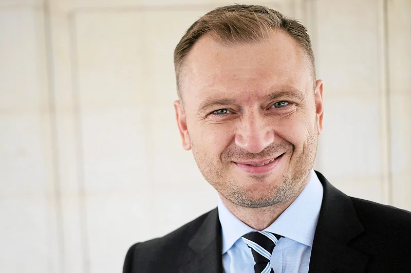Sławomir Nitras w mistrzowskim stylu ograł na Twittzerze prezydenckiego ministra Krzysztofa Łapińskiego.