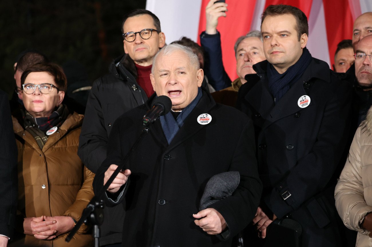 Jarosław Kaczyński na marszu PiS w Warszawie