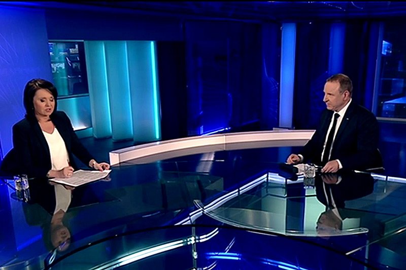 Jacek Kurski przyszedł do Danuty Holeckiej, żeby pogrozić prezydentowi Opola za zerwanie umowy na festiwal.