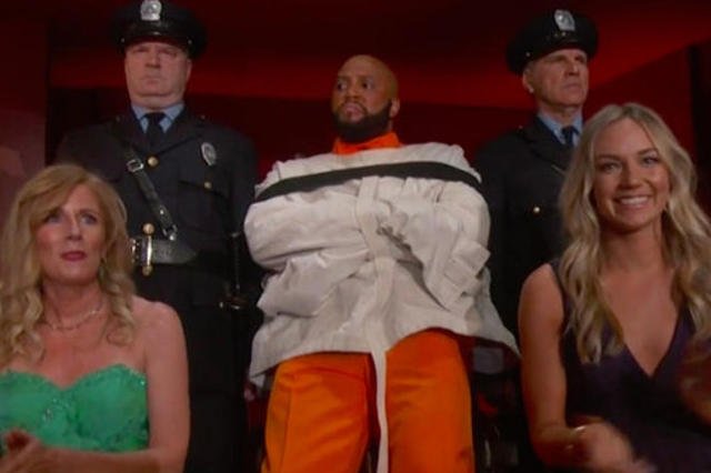 Scenka rodzajowa, która co jakiś czas pokazywana była na ekranach. To nawiązanie do stereotypów dotyczących czarnoskórych.