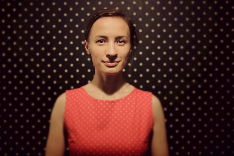 Nasta Niakrasava to Białorusinka, która od 8 lat mieszka w Polsce. A od pół roku czeka na wydanie jej karty pobytu.