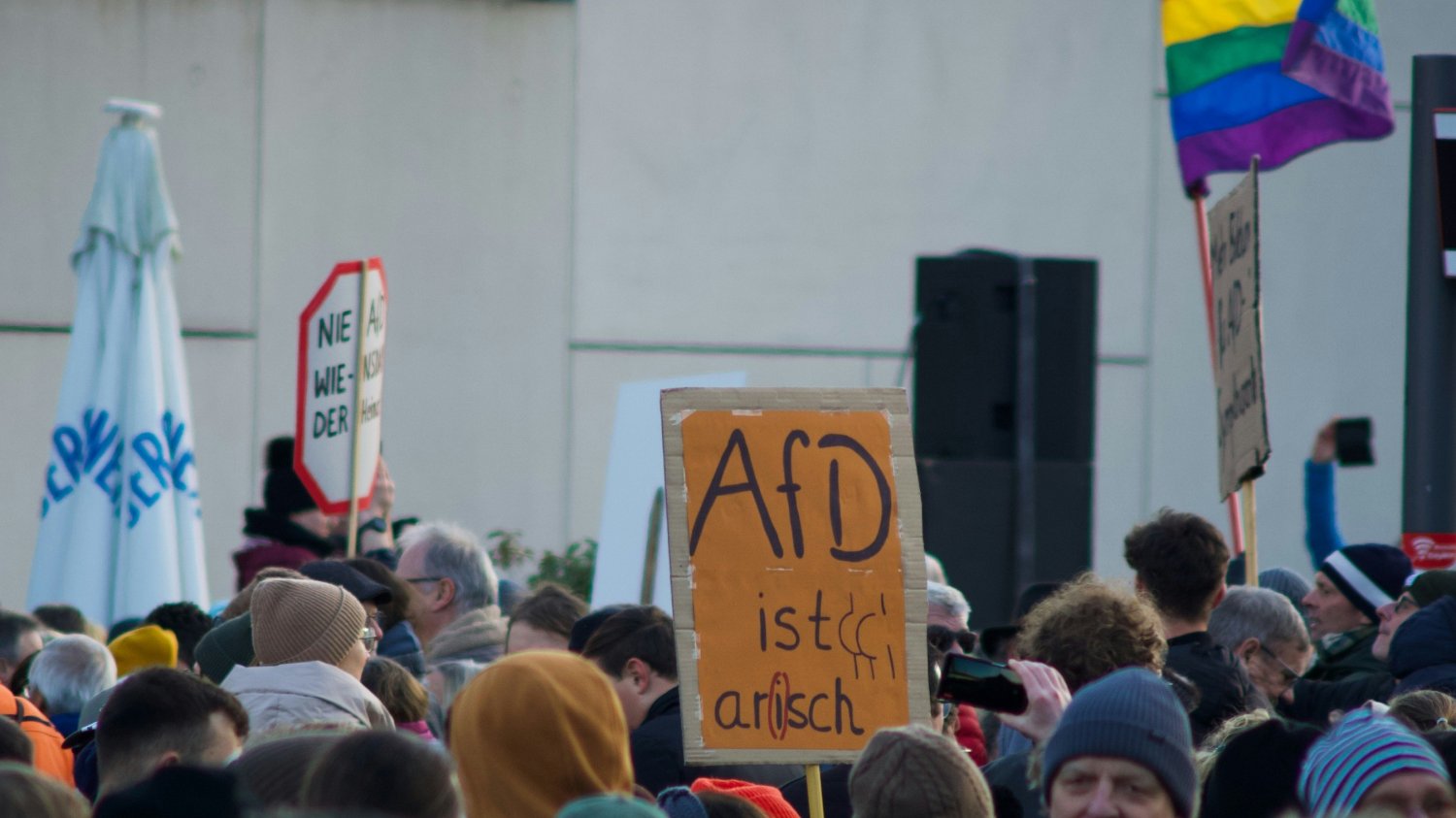 Takiego poparcia AfD jeszcze nie miała. Takiego sondażu jeszcze nie było