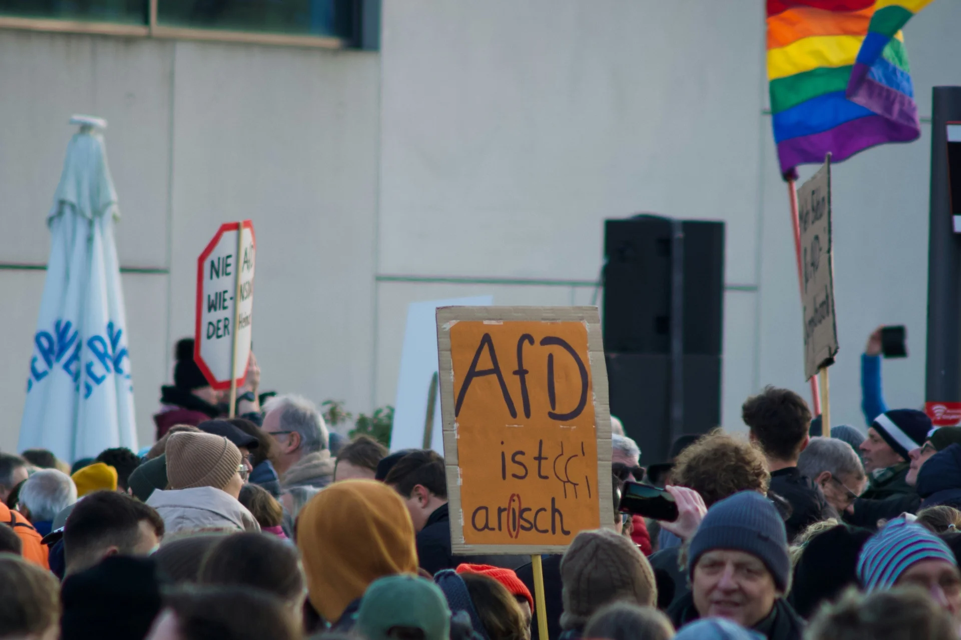 Takiego poparcia AfD jeszcze nie miała. Takiego sondażu jeszcze nie było