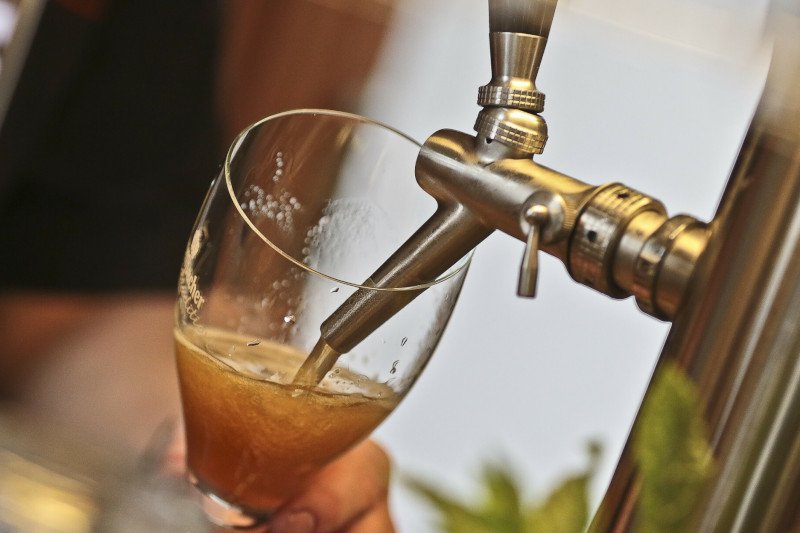 Carlsberg Polska wstrzymuje produkcje. Powód? Decyzje Anwil i Grupy Azoty