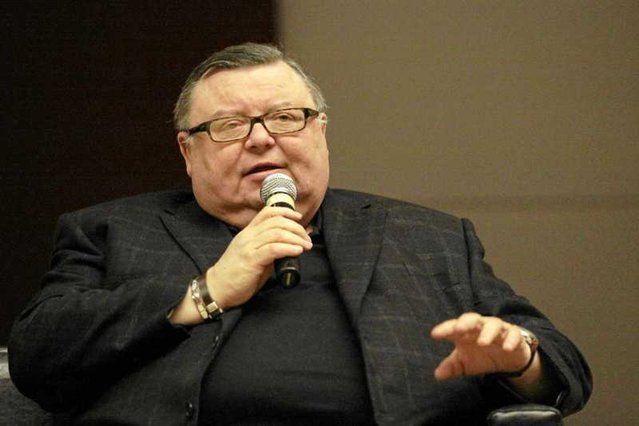 Wojciech Mann jak na razie utrzymuje stanowisko w "Trójce"