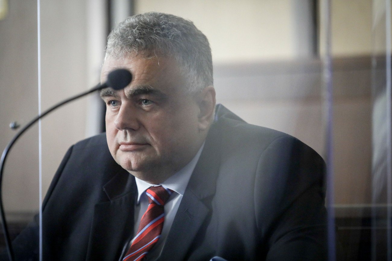 Sakiewicz przegrał w trybie wyborczym z posłem Rozenkiem. Będzie musiał sprostować swoją wypowiedź