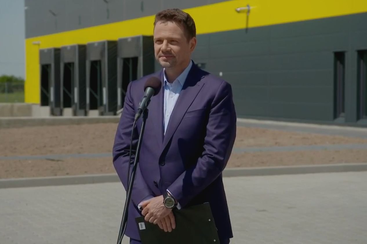 Prezydent Warszawy i kandydat KO w następnych wyborach prezydenckich – Rafał Trzaskowski.