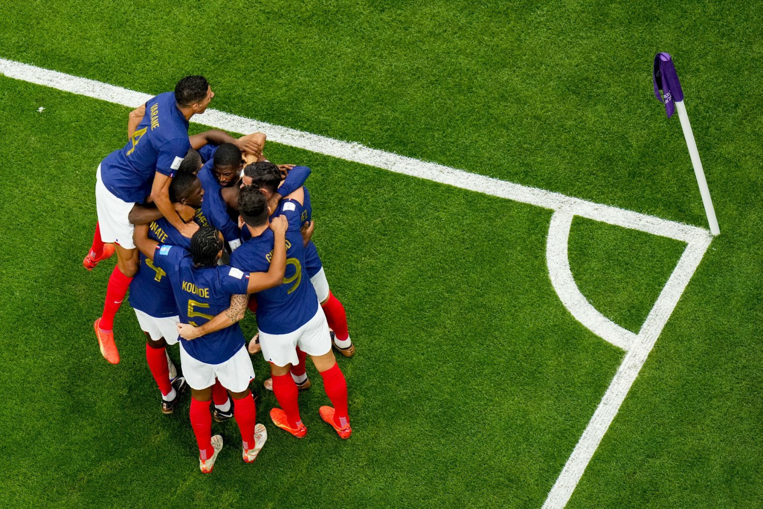 Maroko odarte z marzeń przez mistrzów świata. Francuzi już tylko o krok od nieśmiertelności