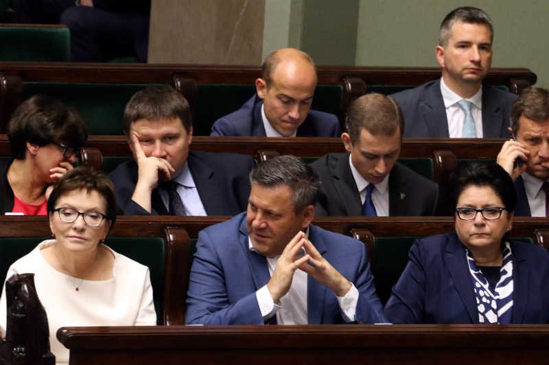 Platforma Obywatelska jeszcze przed wyborami chce uchwalić kilka ważnych ustaw.