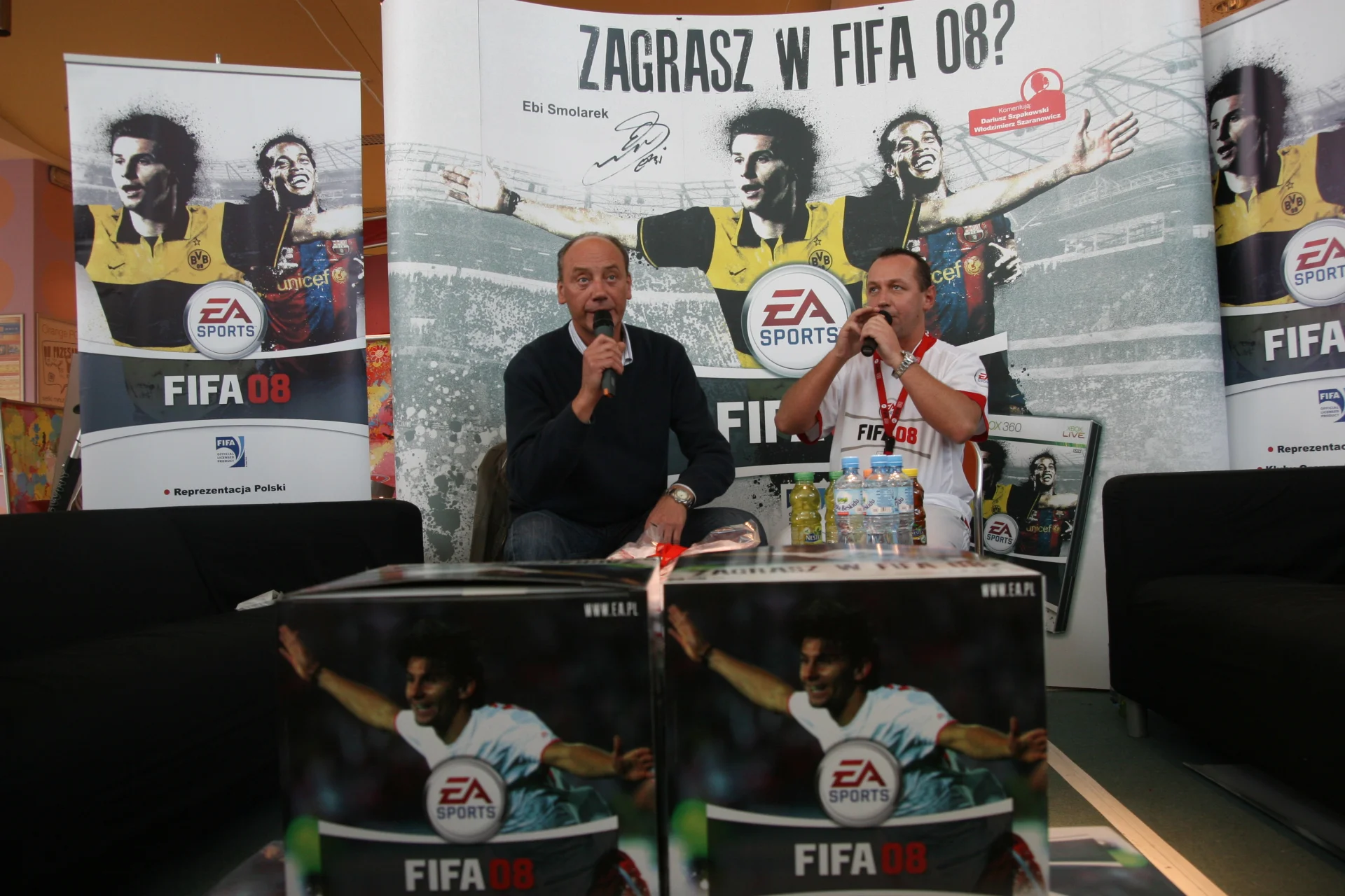 Turnieje w gry "FIFA" są organizowane od lat. Powyższe zdjęcie pochodzi z 2008 roku