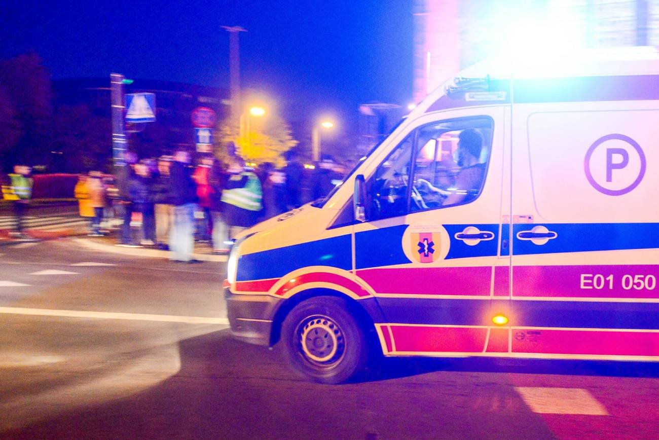 Wypadek w Lubieni. 62-latek wjechał w rodzinę, zabił kobietę w ciąży