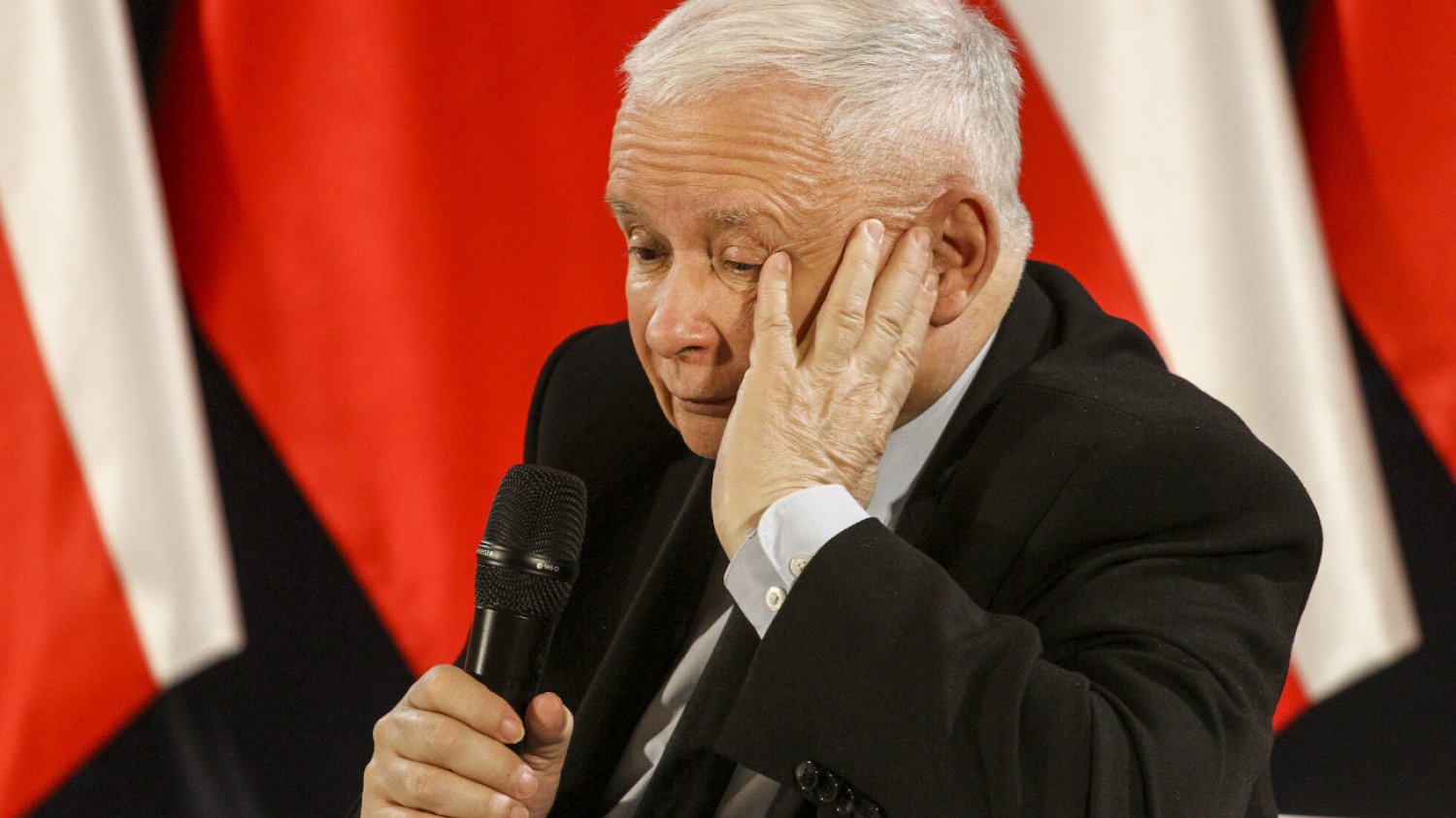Według ostatniego sondażu IBRIS PiS wygrywa wybory, ale nie mógłby rządzić, nawet w sojuszu z Konfederacją.