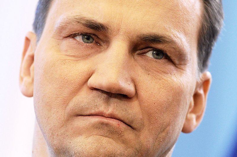 Minister spraw zagranicznych Radosław Sikorski przekonuje, że Ukraina ma pełne prawo do akcji przeciwko separatystom.