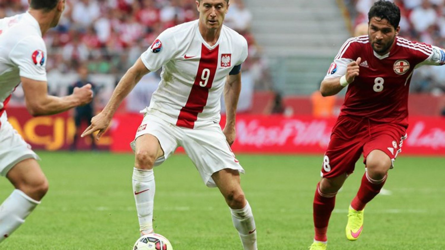 Robert Lewandowski w 2014 roku był 10. najlepiej zarabiającym piłkarzem świata.