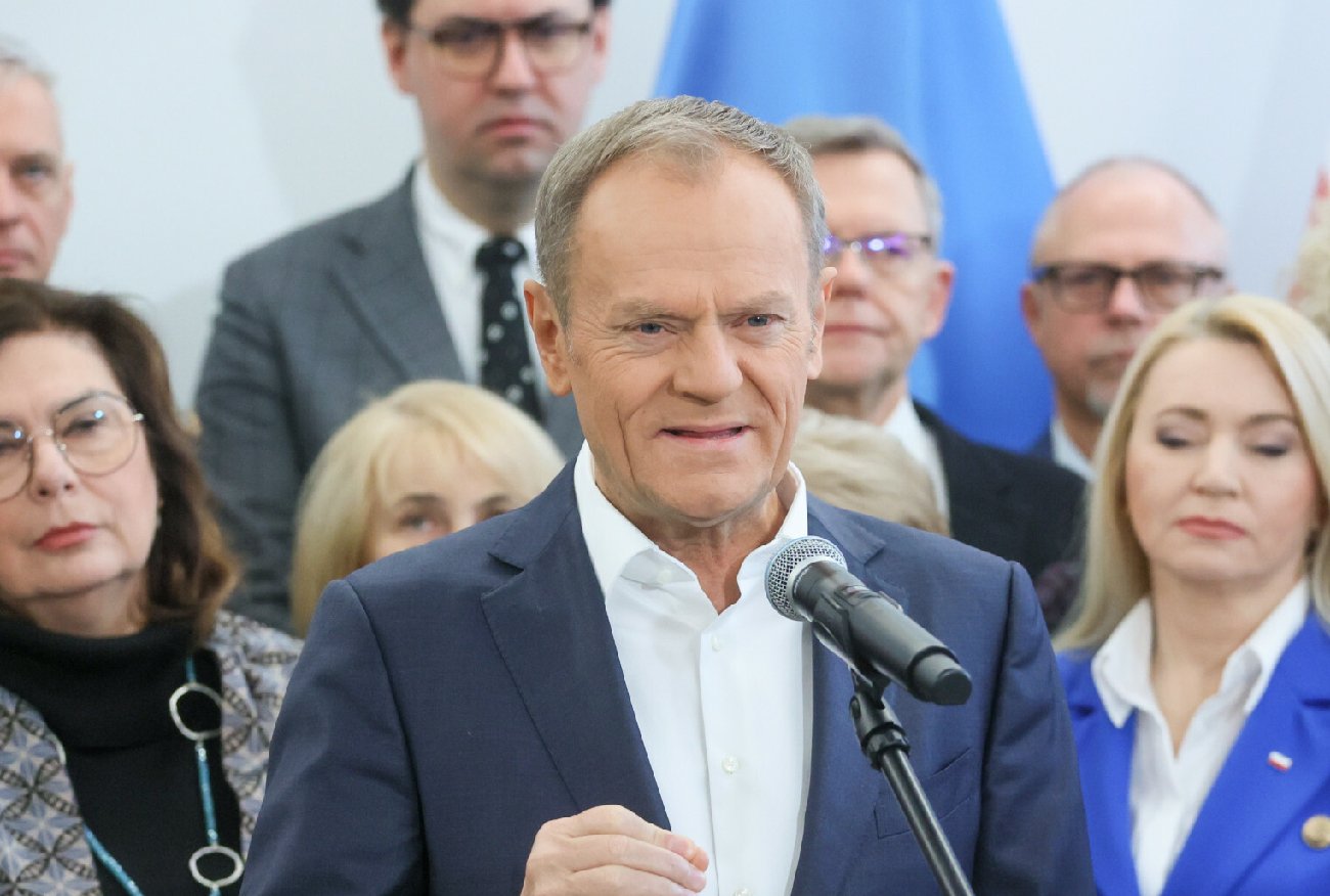 Donald Tusk jednym słowem o roku wojny w Ukrainie. Wymowny wpis.