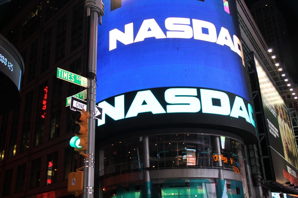 Neon giełdy NASDAQ