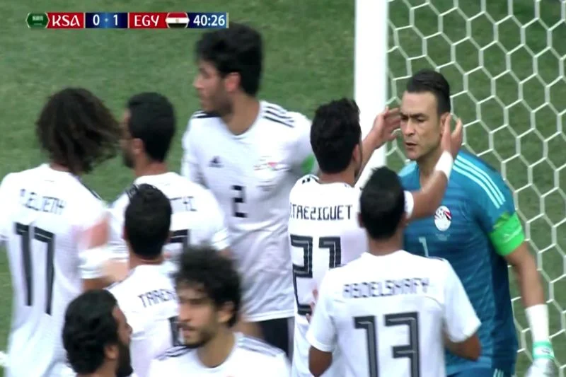 Egipskiego bramkarz Essam El Hadary ma 45 lat i jest najstarszym uczestnikiem mundialu w historii.