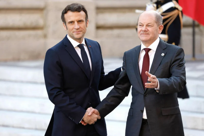 Macron i Scholz rozmawiali z Putinem. "Rosjanie działają w Donbasie na rzecz pokoju"